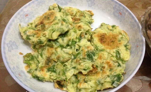豌豆尖蛋饼