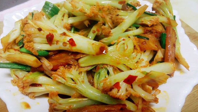 松花菜（有机花菜）炒五花肉