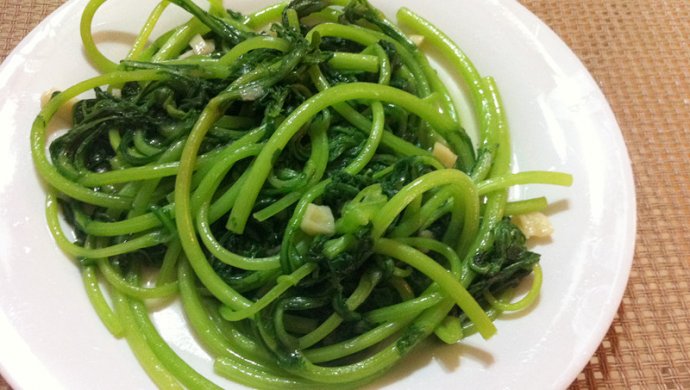 清炒茼蒿
