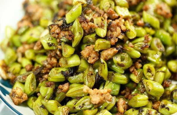 用最简单的食材，打造一盘下饭神菜――橄榄菜肉末豆角