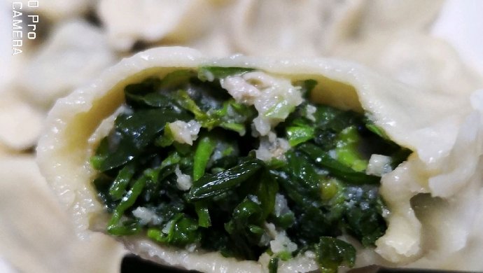 手工荠菜饺子