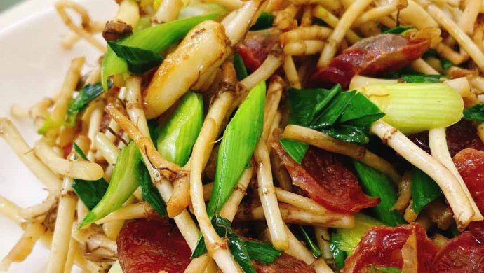 【上班族简菜】折耳根青蒜炒腊肠