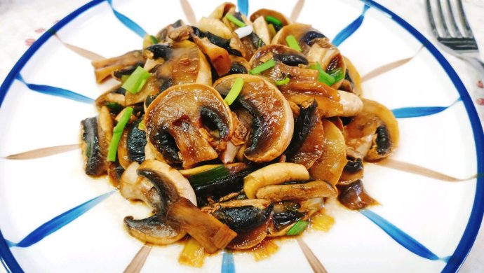 低脂不长肉！鲜美素炒口蘑，比肉还好吃！