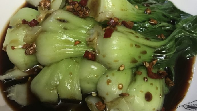 红椒小白菜