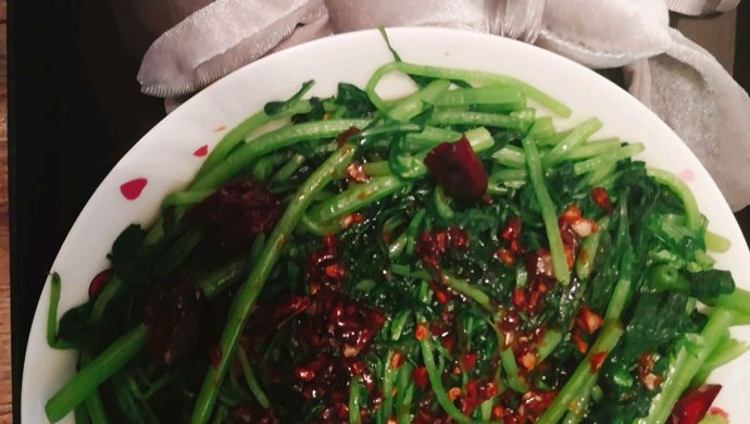 简单清爽蒜蓉茼蒿