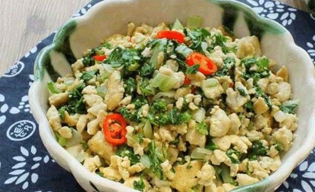 豆腐碎炒青菜