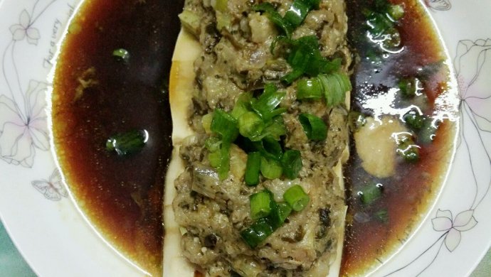 榄菜肉末蒸豆腐