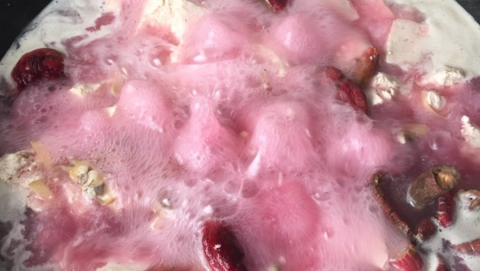 红菇豆腐汤