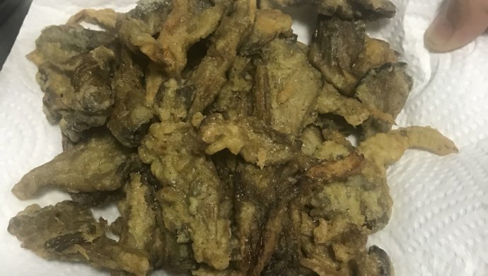 外酥里嫩！比肉好吃的炸蘑菇