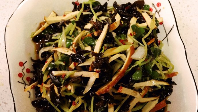黑豆芽凉拌菜
