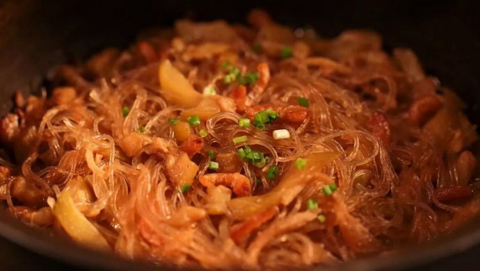 节瓜粉丝煲：一个小技巧，粉丝鲜美更入味！