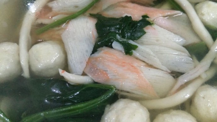 菠菜鸡丸汤