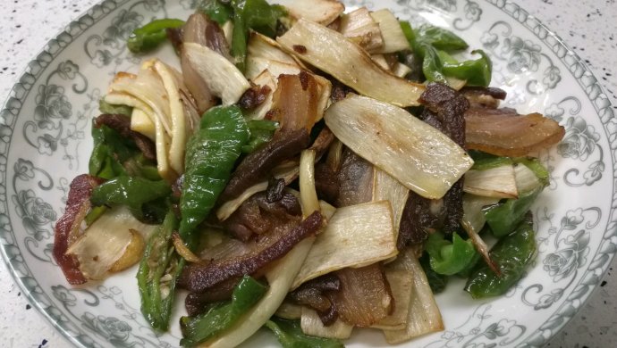 茭白炒腊肉