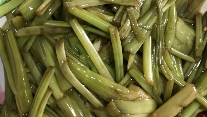 酸辣空心菜梗
