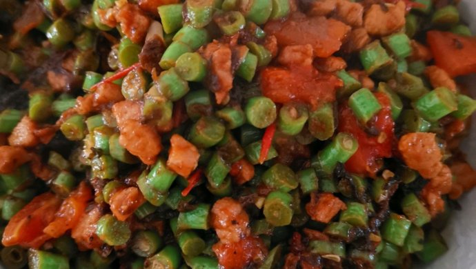 四季豆橄榄菜肉丁炒西红柿