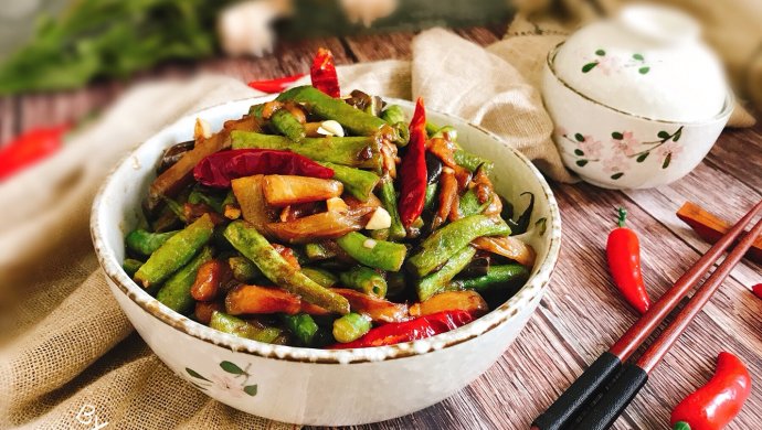 快手家常菜茄子烧豆角 简单易做下饭菜