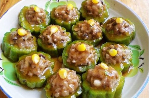 粤式风味家常常菜--冬菇苦瓜酿