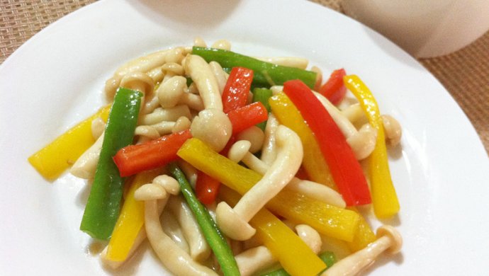 蚝油彩椒白玉菇