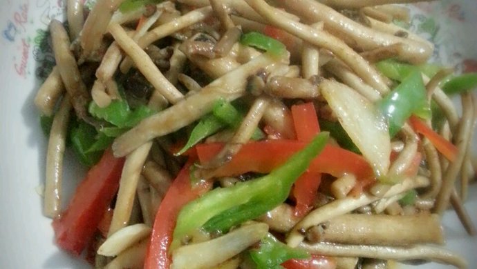 青椒茶树菇