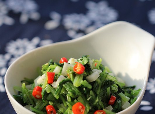 【膳食】蒜蓉萝卜秧