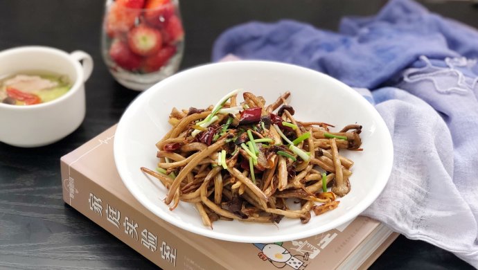超级无敌好吃-干煸茶树菇