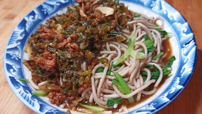 雪菜肉丝面