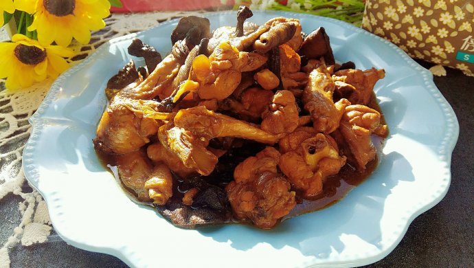 小鸡炖蘑菇
