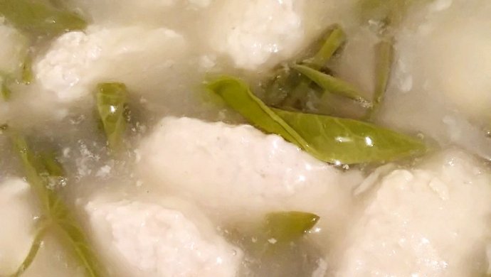 鸡丸莼菜汤