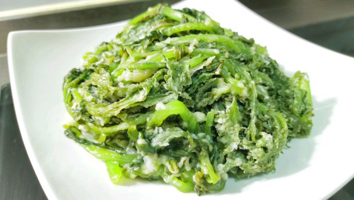 减肥期低卡主食：粉蒸茼蒿