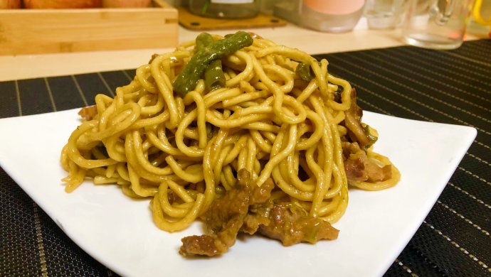 豆角焖面