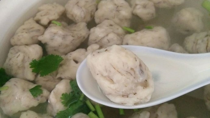 发菜马鲛鱼丸