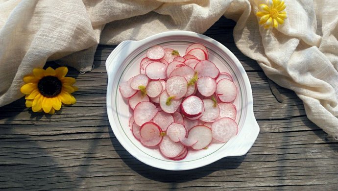 蜂蜜樱桃萝卜