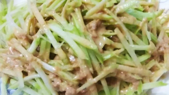 花生酱香脆佛手瓜