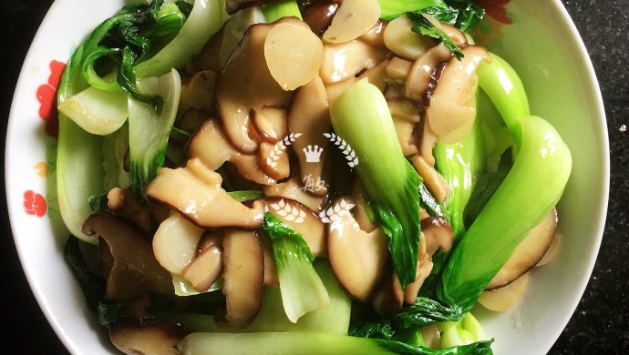 香菇炒上海青