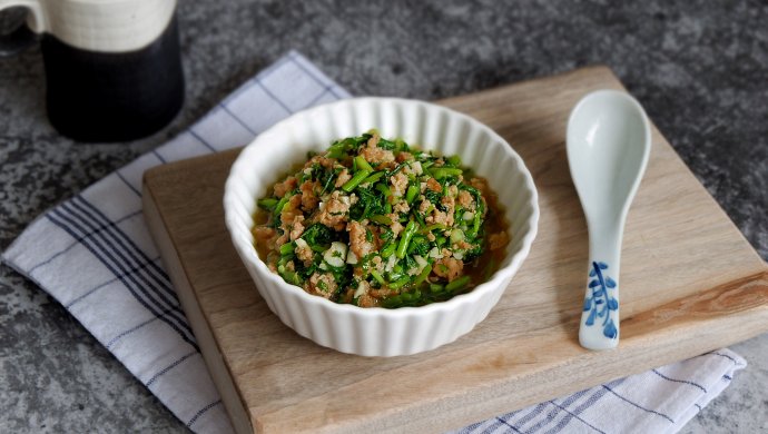 肉末茼蒿