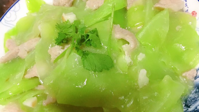 莴笋炒肉片