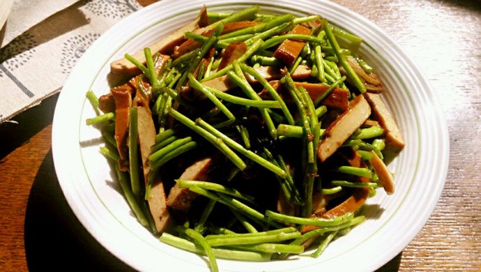 芦蒿炒香干