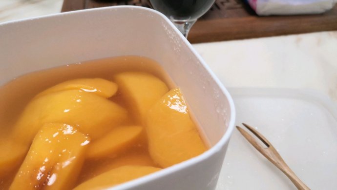 黄桃罐头