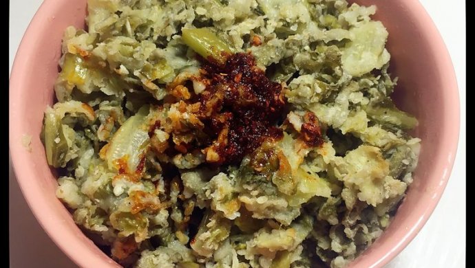莴笋叶麦饭