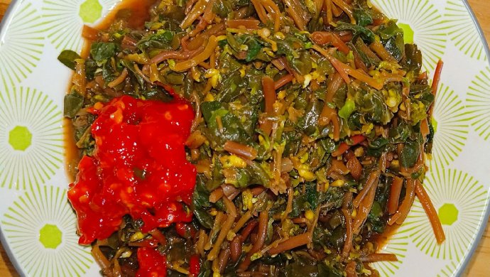 凉拌马齿苋(野菜像苜蓿)