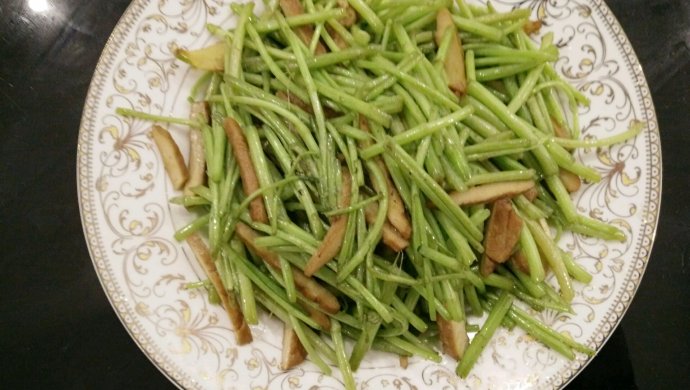 芦蒿炒香干