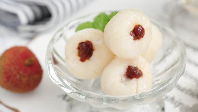 豆沙冻荔枝，最营养好吃的夏日甜品