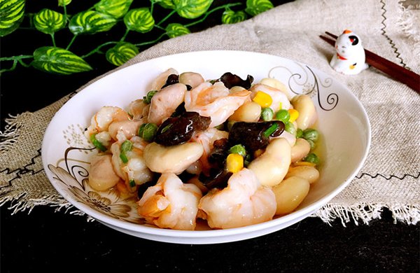 菱角米炒虾仁