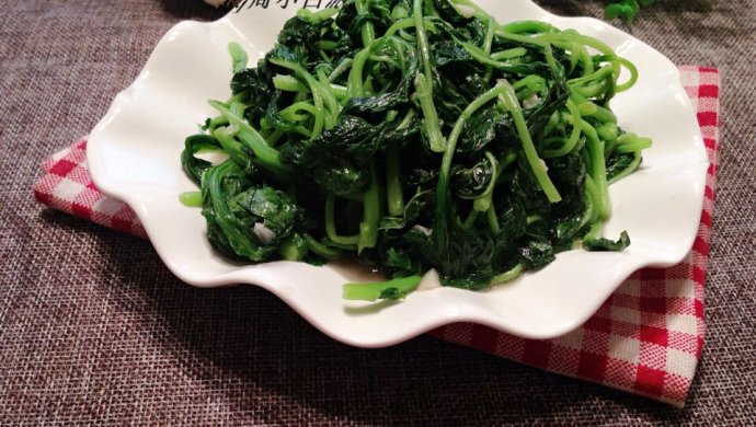 炒白苋菜