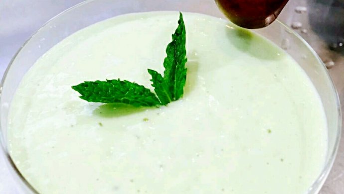 牛油果奶昔