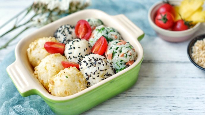 春游便当:超清爽的三色饭团