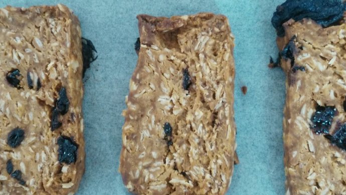 黑加仑燕麦饼干