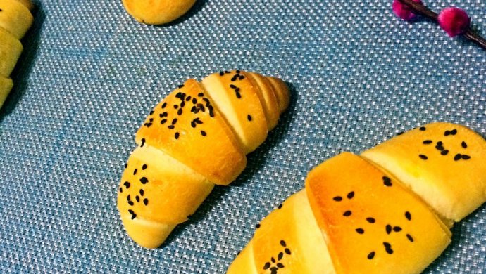 麦胚牛角面包