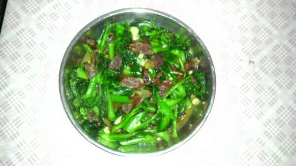 腊味炒介兰