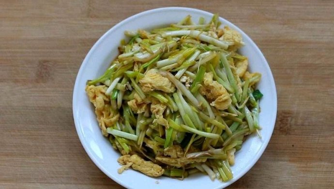 独家蒜黄炒蛋